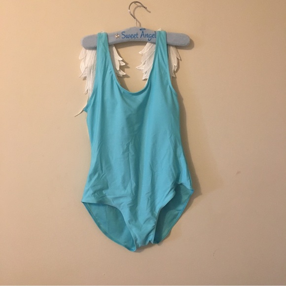 Mommy and me matching swimsuits - Picture 4 of 5